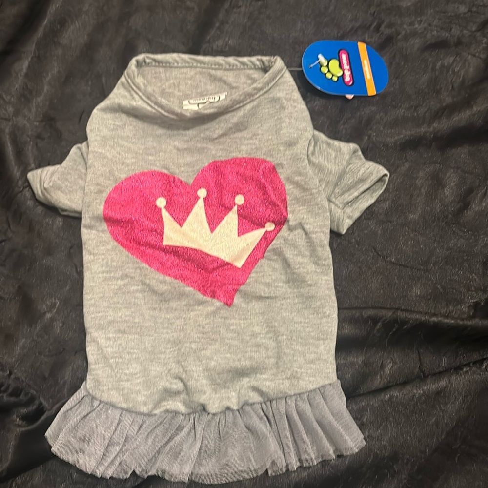 Dog Puppy Princess Shirt NEW NWT M Medium